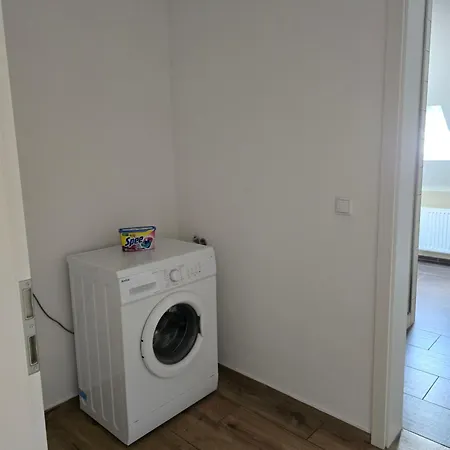 Helle Gemuetliche Gaestewohnung Im Haus Wartburg Apartment Riesa