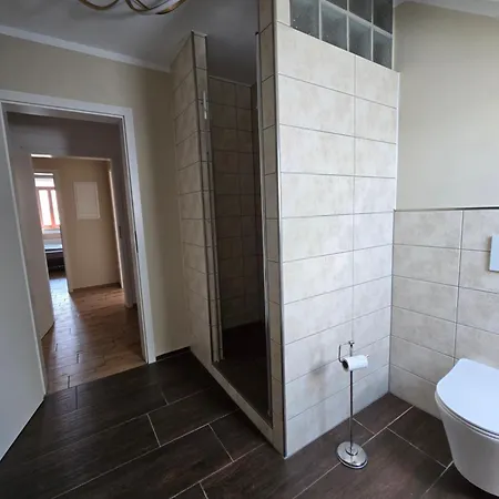 Apartment Helle Gemuetliche Gaestewohnung Im Haus Wartburg Riesa