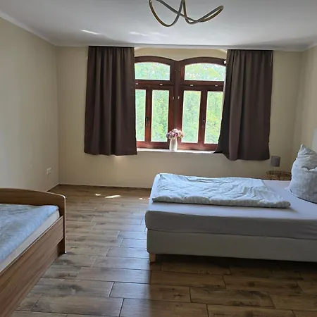 Apartment Helle Gemuetliche Gaestewohnung Im Haus Wartburg *